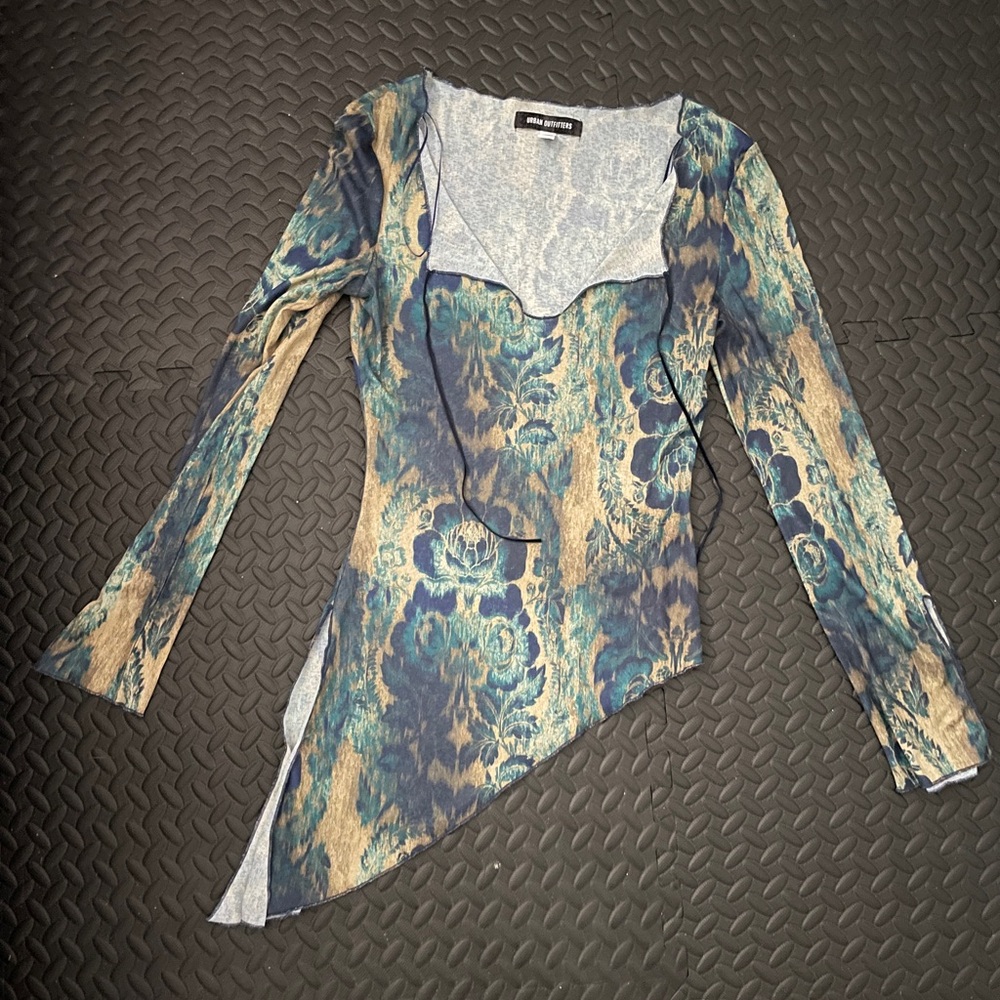 Urban Outfitters long sleeve top